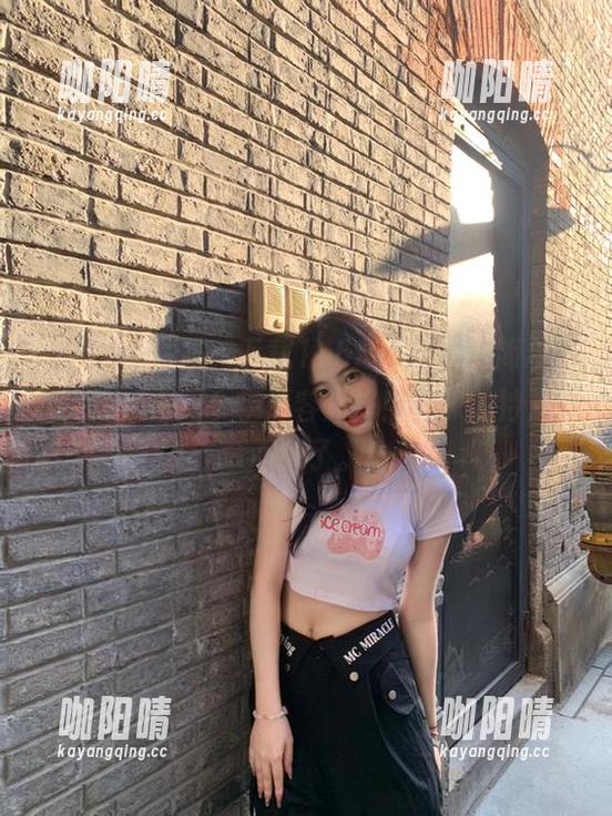 166fun 唉,下载166fun本以为简单,看完之后得用个字形容:炸!口味独特,退不掉了。