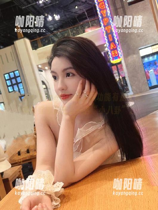 51cg 51cgfun的收藏功能有点上瘾,瞬间觉得我成了一名“小八卦”。