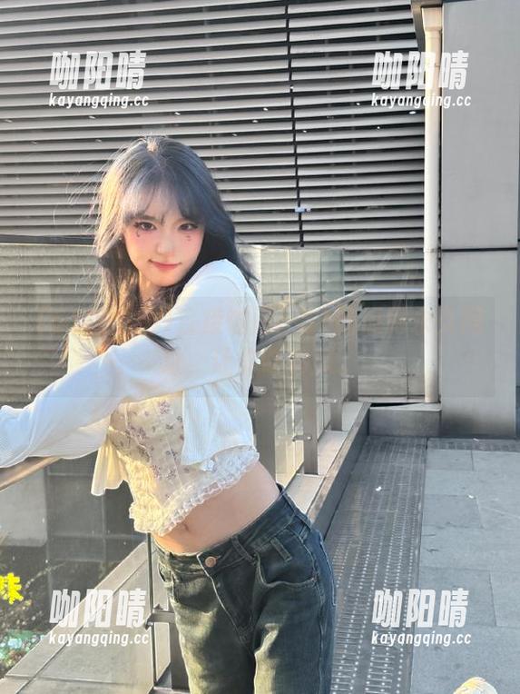 51吃瓜网 直接访问!51吃瓜网永久网址,让你吃够瓜。