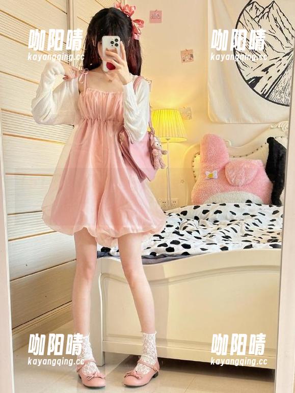 51黑料 又跟上一次的更新不同!51黑料玩出新花样,让我心里痒痒的