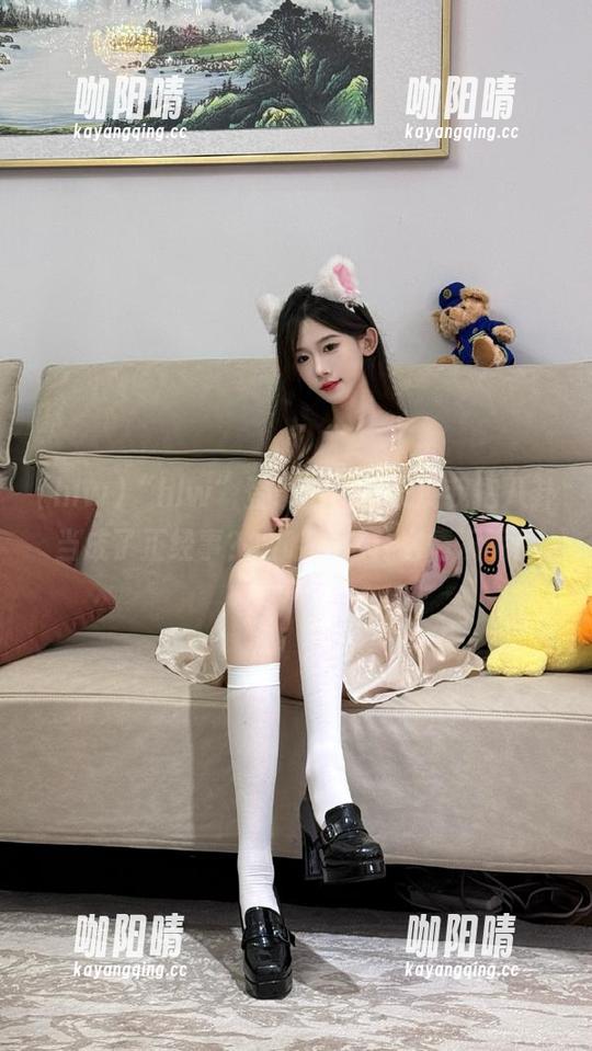 hlw “hlw”登录后,才发现我把八卦当成了正经事?哈哈,是什么情况呢!