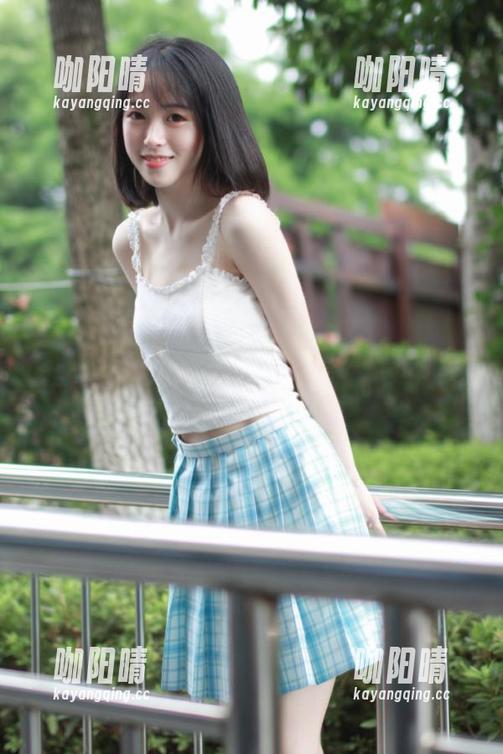 www51 原以为“www51”是个菜市场,结果不料是疯狂“分享”吃瓜现场的一头。