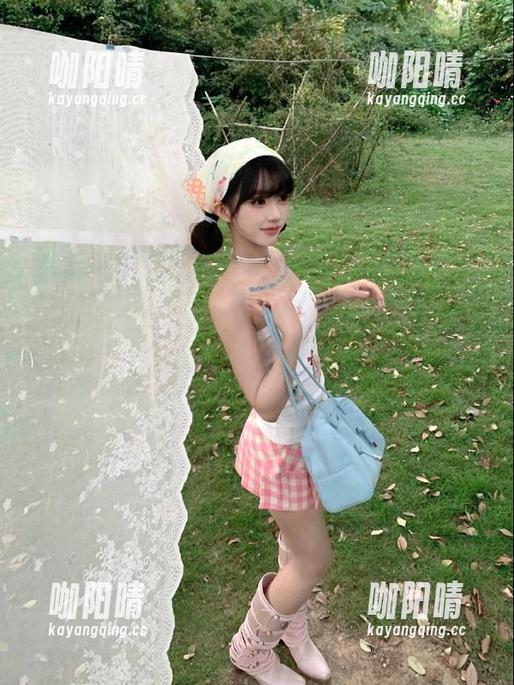 zztt 每次在“zztt21”上逛逛,总有种“心灵共享”的奇妙感,哈哈。