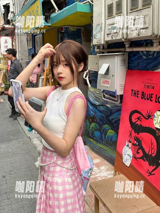吃瓜导航 首页小心思:听说使用“吃瓜导航”能让你更容易相信爱情?