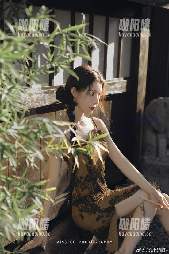 国产黑料 全网热议:这款app真能爆出国产黑料,搞得我想一探究竟!