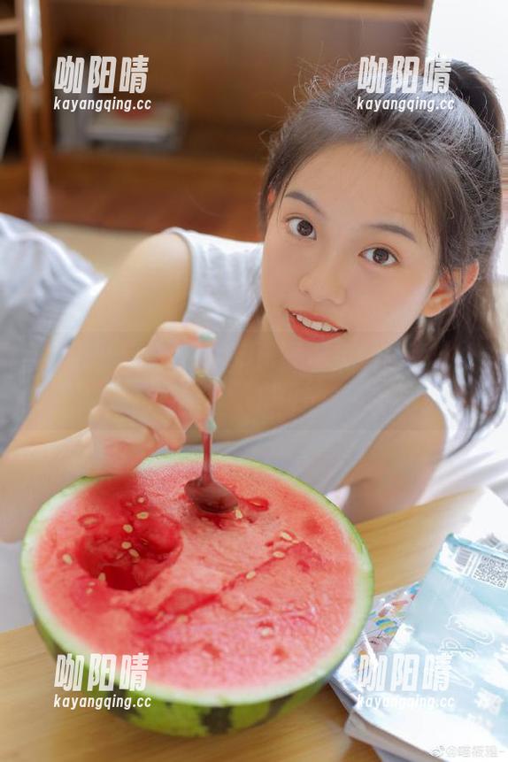 每日吃瓜：那些视频里藏着的黑料，说多了你可能会心慌