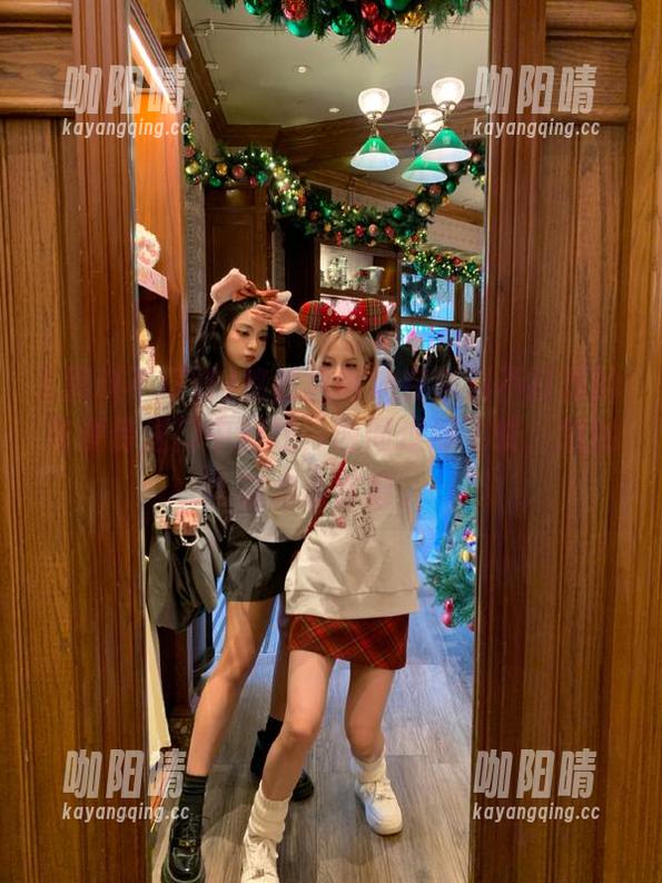 黑料不打烊 悠然自得地在黑料不打烊的资源传送门中翻找,时间过得飞快,忽然有点小害羞。