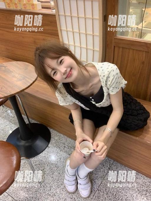 黑料不打烊 观看黑料不打烊,短小精悍,宛如吃零食一样过瘾!