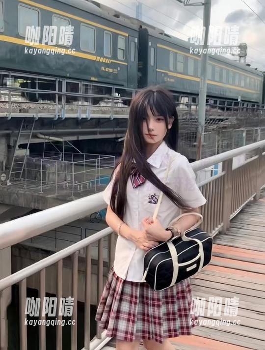 黑料社区 一坨黑料社区的“链接”,让你在“区域”内疯狂开挖!